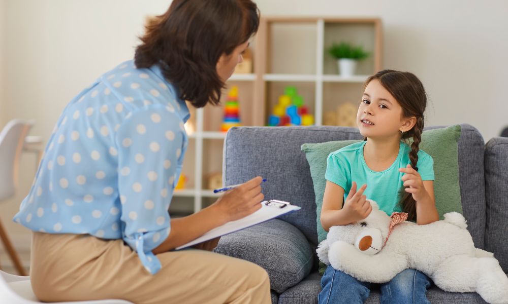 Childhood ADHD: Early Signs, Diagnosis, and Treatment for Parents