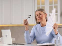 Perimenopause: Understanding the Transition and Managing Symptoms {{brizy_dc_image_alt entityId=