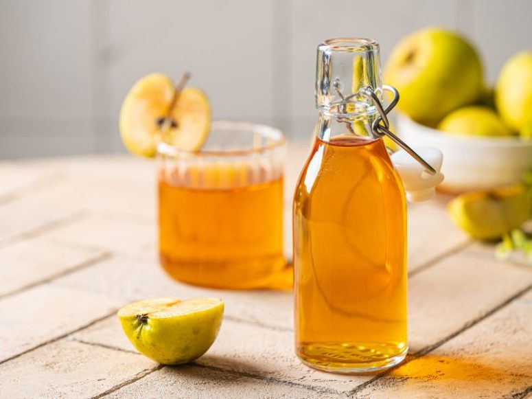The Truth About Apple Cider Vinegar